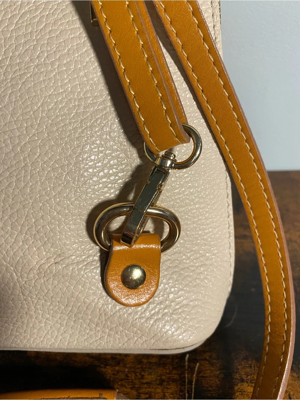 Divina Firenze Two-Tone Leather Backpack Made in Italy